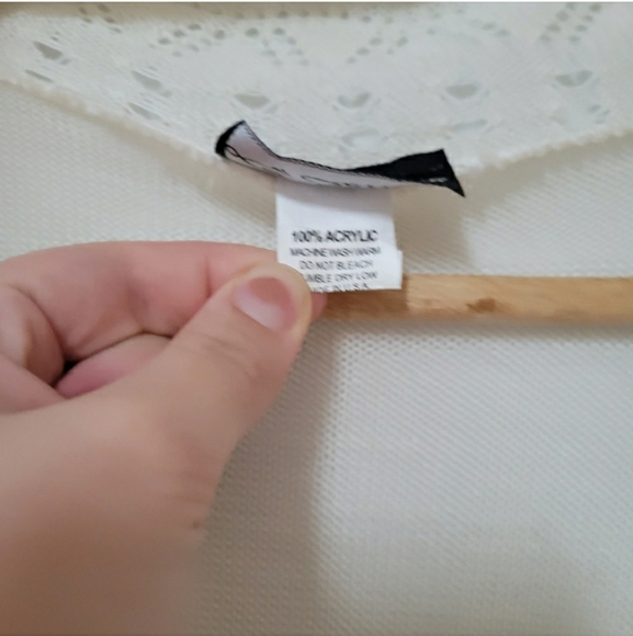 Vintage Cottagecore Crochet Knit Cardigan - Picture 3 of 6